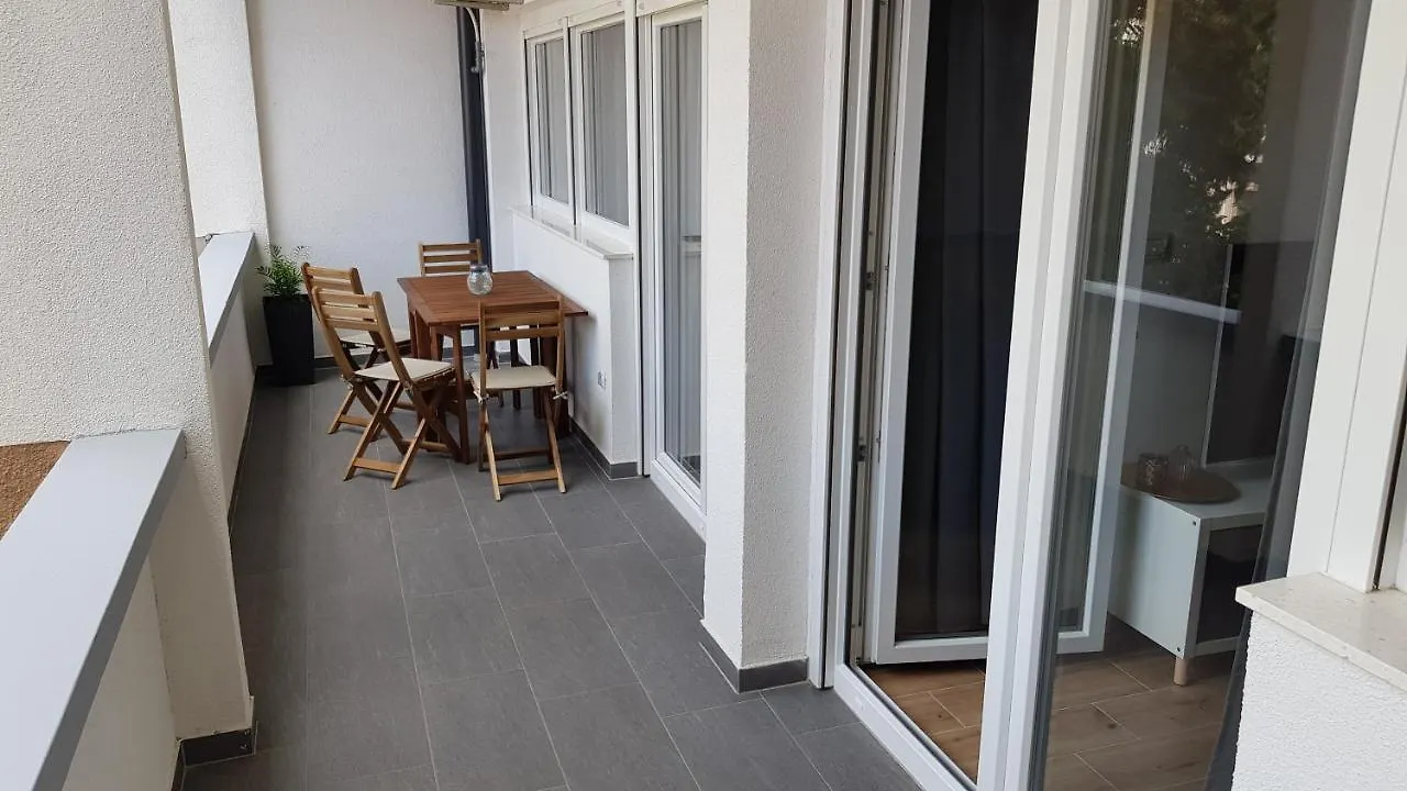 Kalea Pula Center Apartamento